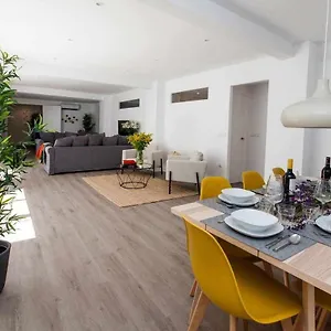 Isg Downtown Family Haven Free Parking Spot Apartment